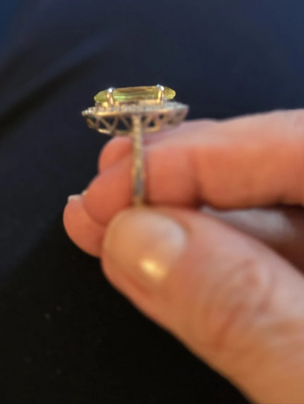 Lemon Quarz and White Zircon Ring